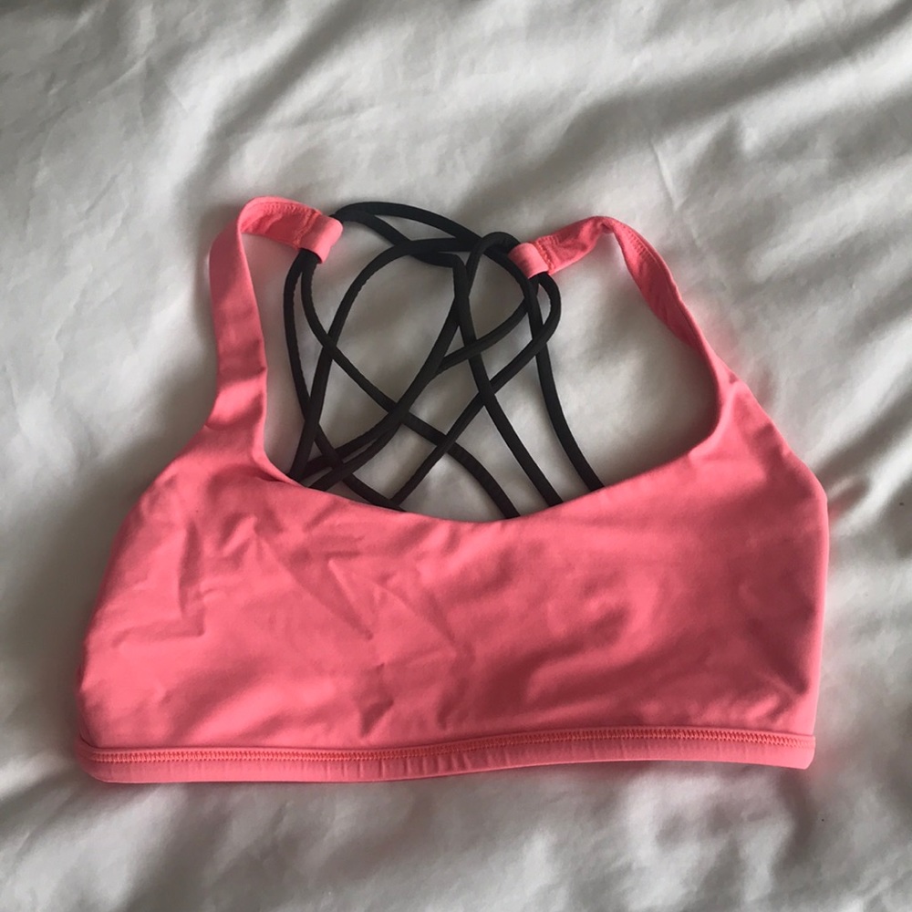 Lululemon free to be wild bra